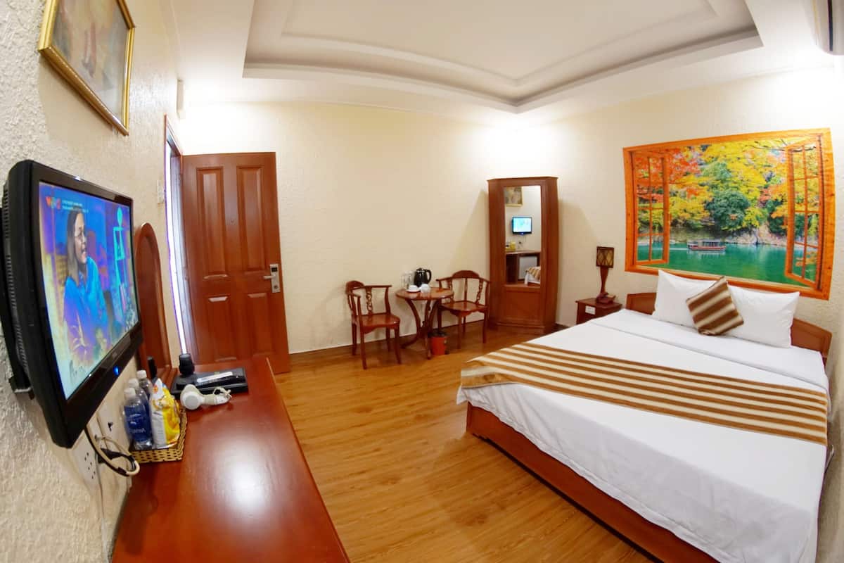 Standard Double Room, No Windows | Premium bedding, minibar, in-room safe, desk