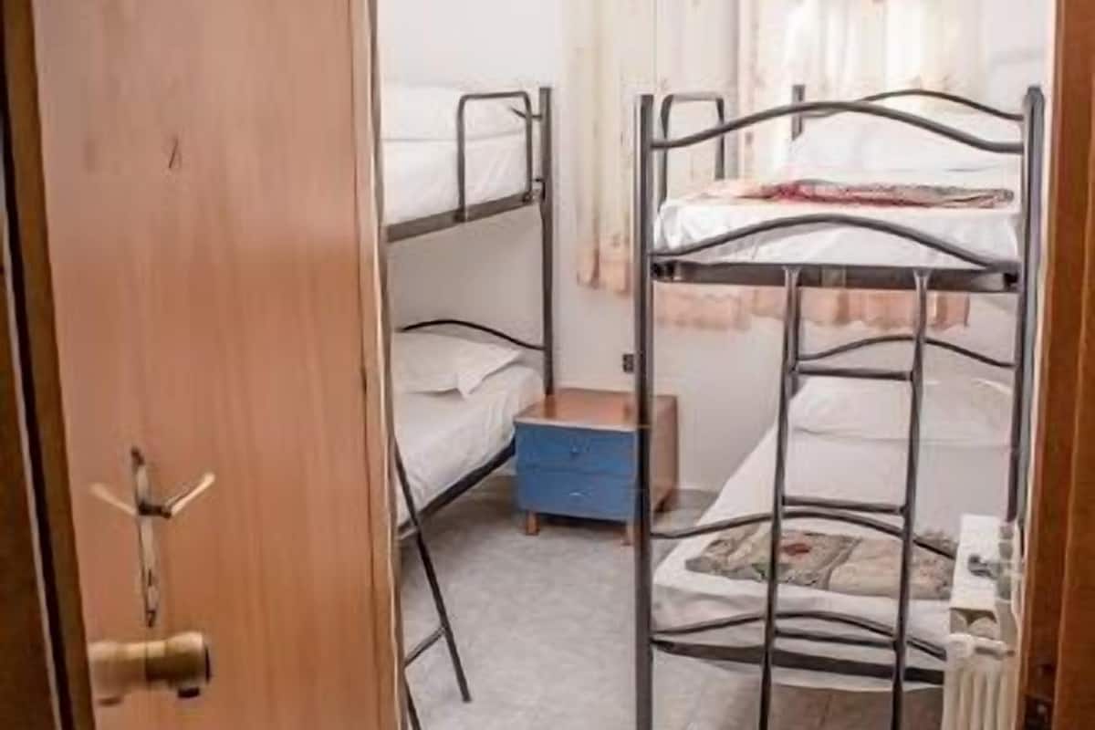 Shared Dormitory, 2 Bedrooms