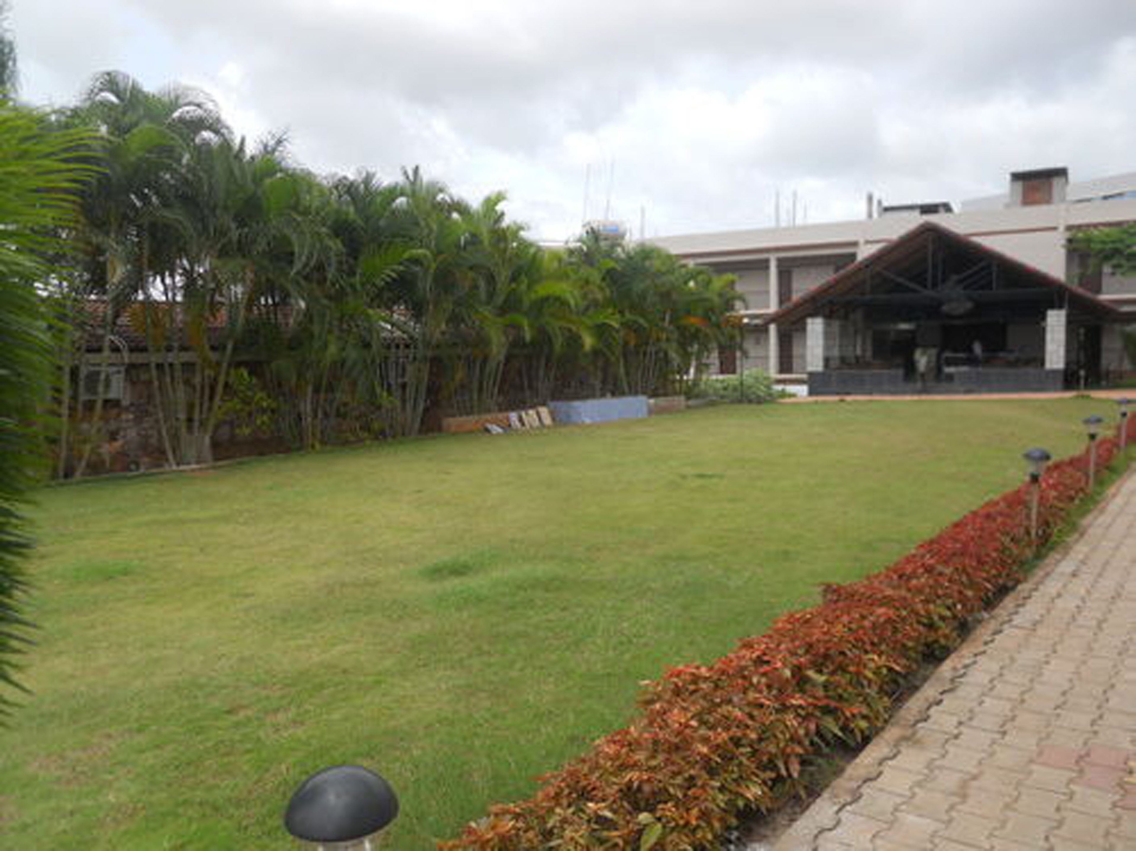 Kemudahan hartanah