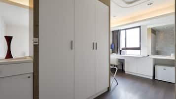 Business tvåbäddsrum - 2 enkelsängar | Skrivbord, ljudisolering, gratis wi-fi och sängkläder