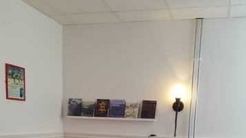 Coin salon dans le hall