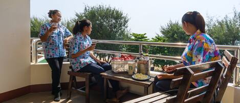 Camera familiare, vista mare | Balcone