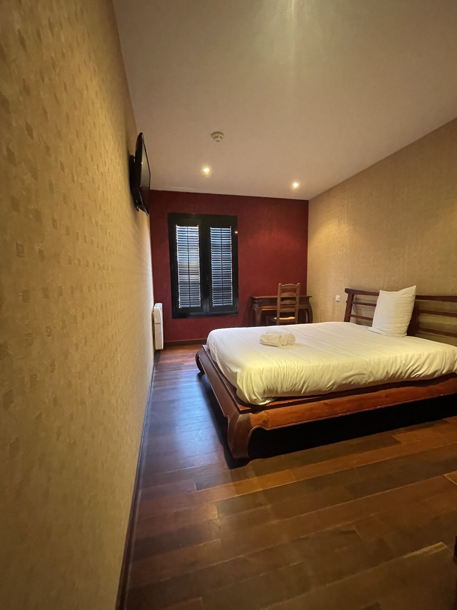 double room, ensuite