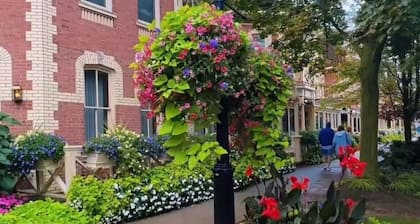 Cobblestone Bed and Breakfast