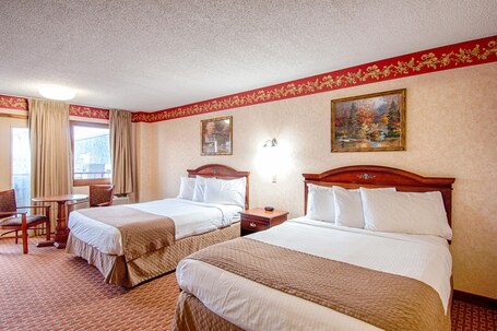 Park Tower Inn - Image 39