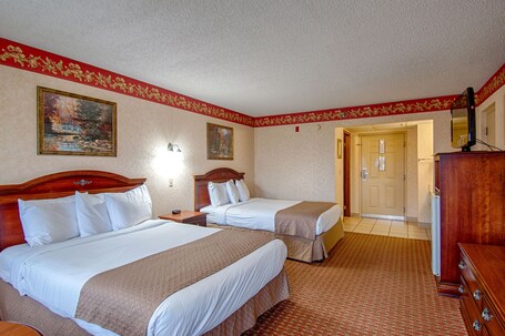 Park Tower Inn - Image 40