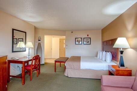 Park Tower Inn - Image 41