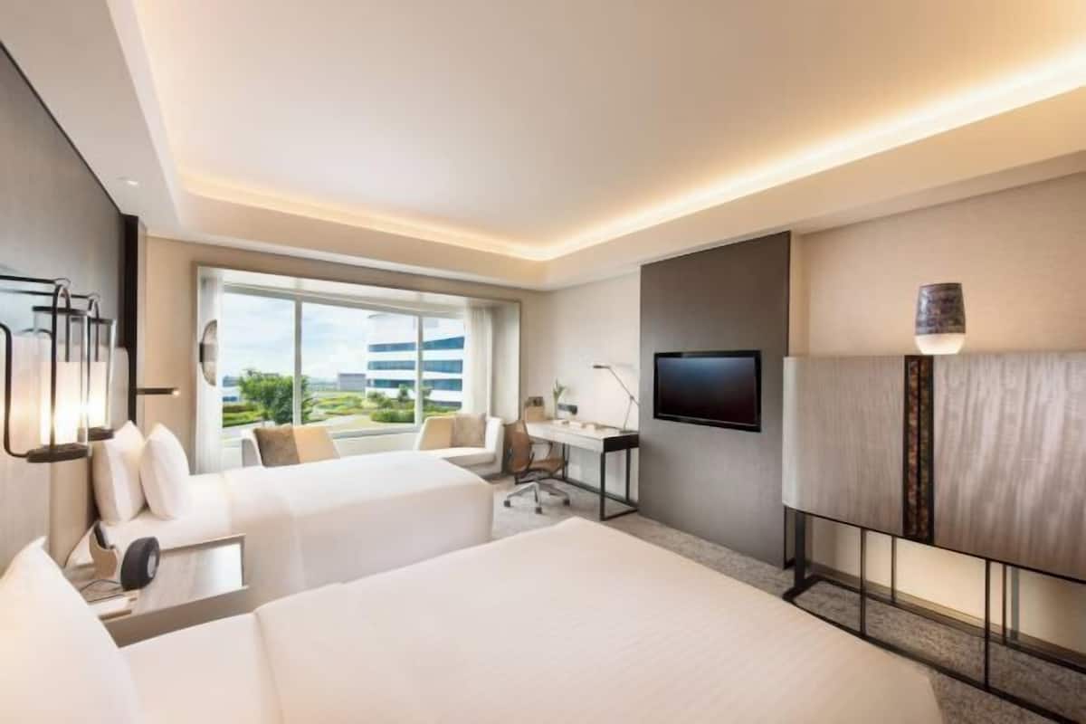 Ropa de cama de alta calidad y minibar