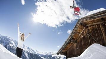 Thể thao tuyết và trượt tuyết