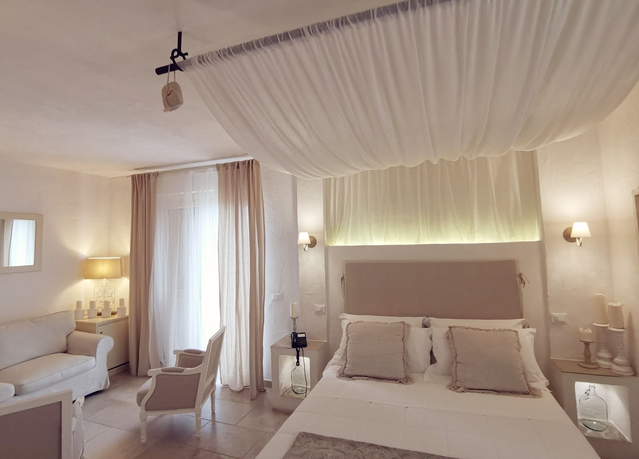 Deluxe Room, Garden View | 1 bedroom, premium bedding, down comforters, pillowtop beds