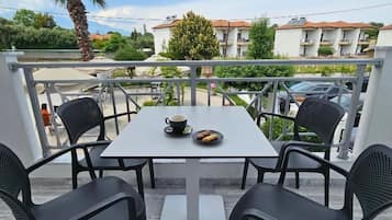1 quarto, cofres nos quartos, quartos à prova de som, berços grátis