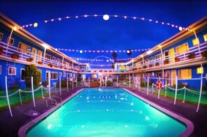 Outdoor pool, pool loungers