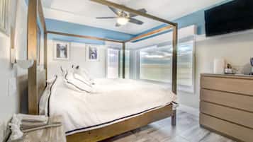 Suite, 2 Bedrooms, Kitchen | Hypo-allergenic bedding, down duvets, individually decorated