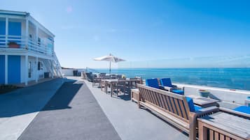 Sundeck