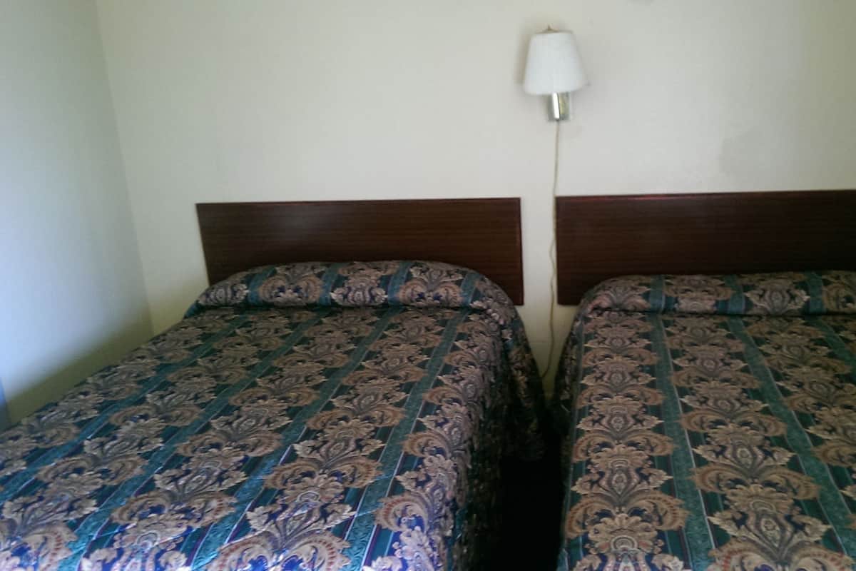 Standard Room, 2 Double Beds