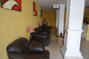 Àrea amb seients del vestíbul