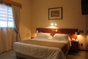 Dobbeltrom | Skrivebord, wi-fi (inkludert) og sengetøy