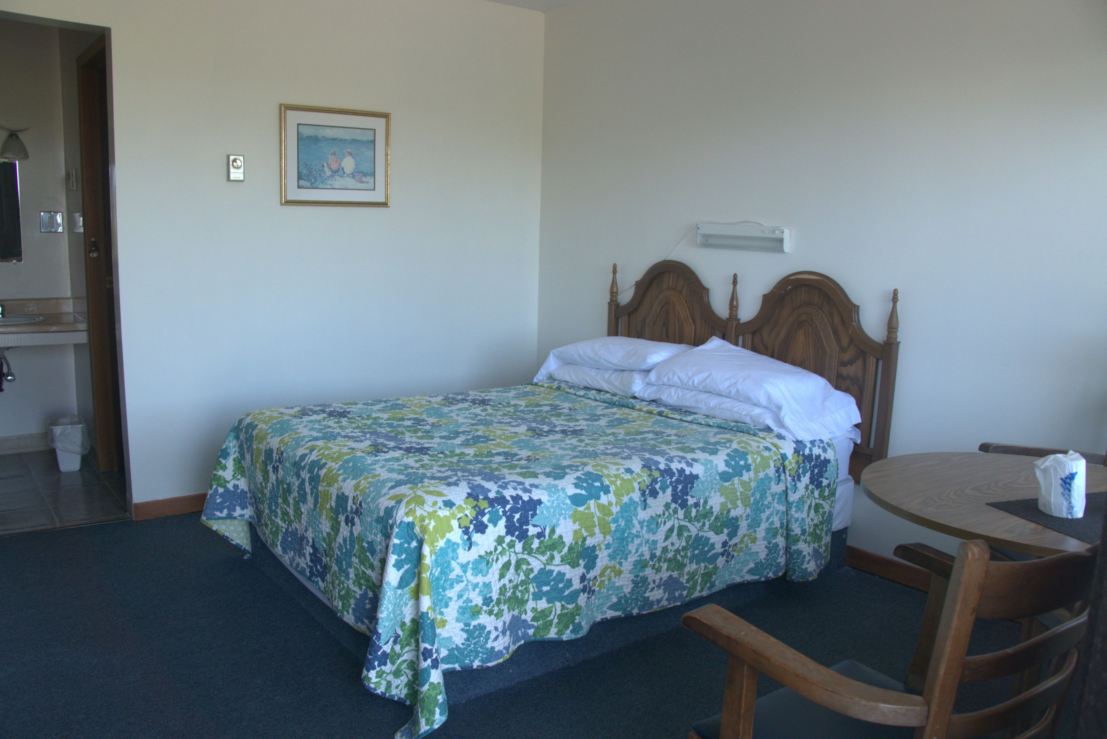 Basic Double Room Single Use, 1 Double Bed