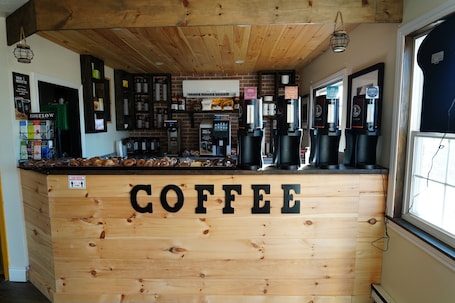 Cafetería. Fortress Inn Louisbourg