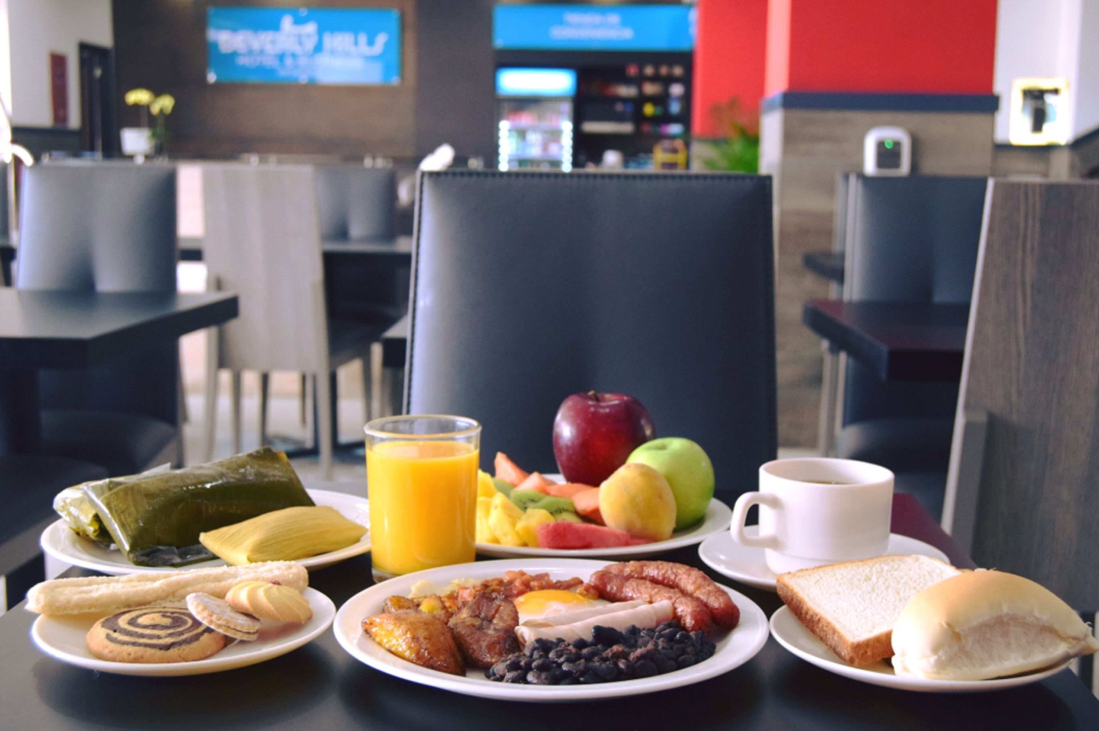 Foto - Beverly Hills: Hotel and Business