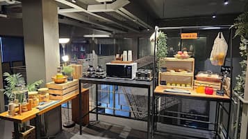Snack bar