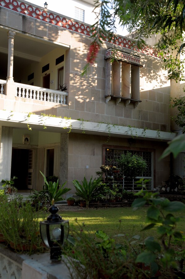 Front of property - Tara Niwas (Jaipur)
