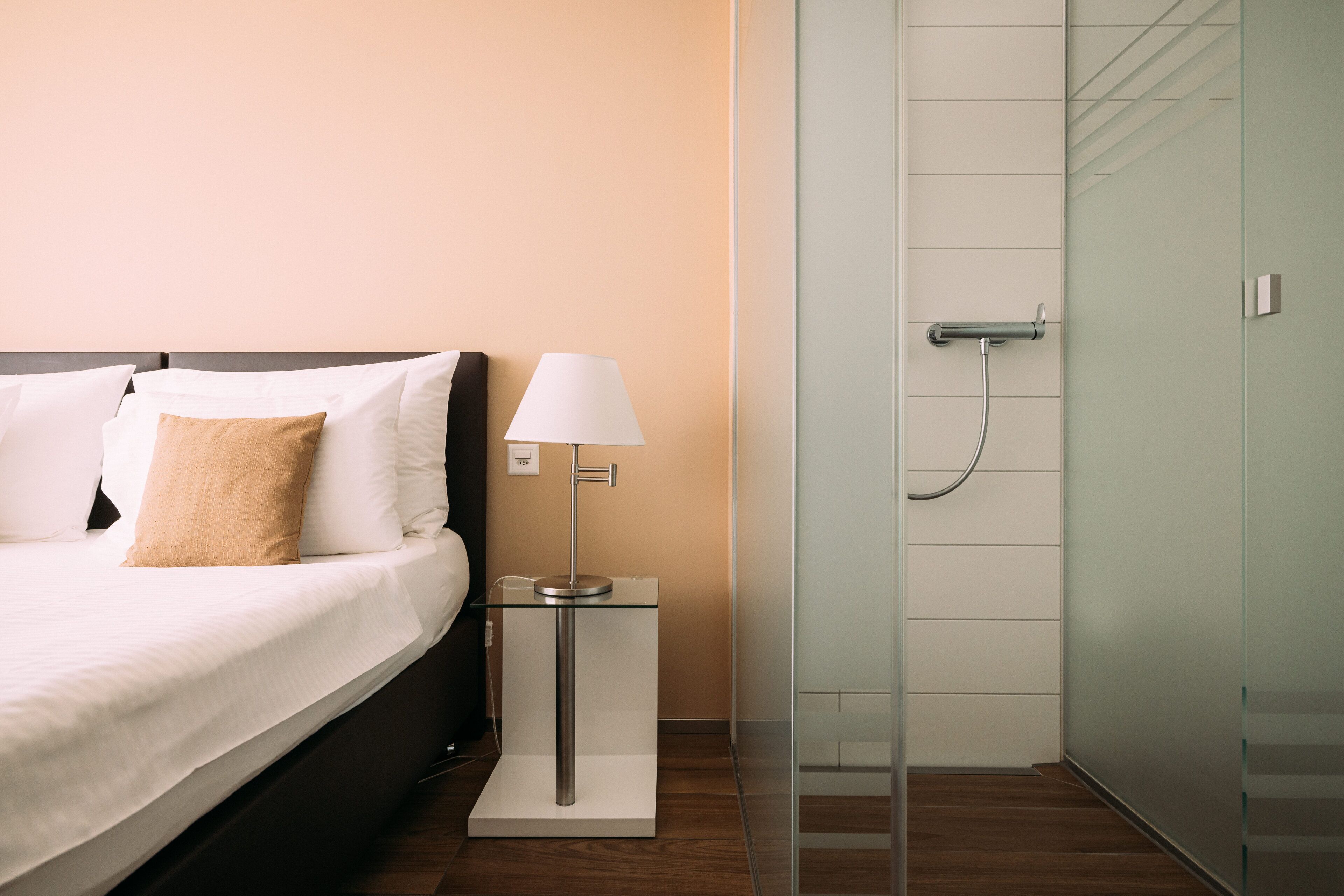 hypo-allergenic bedding, in-room safe, desk, laptop workspace