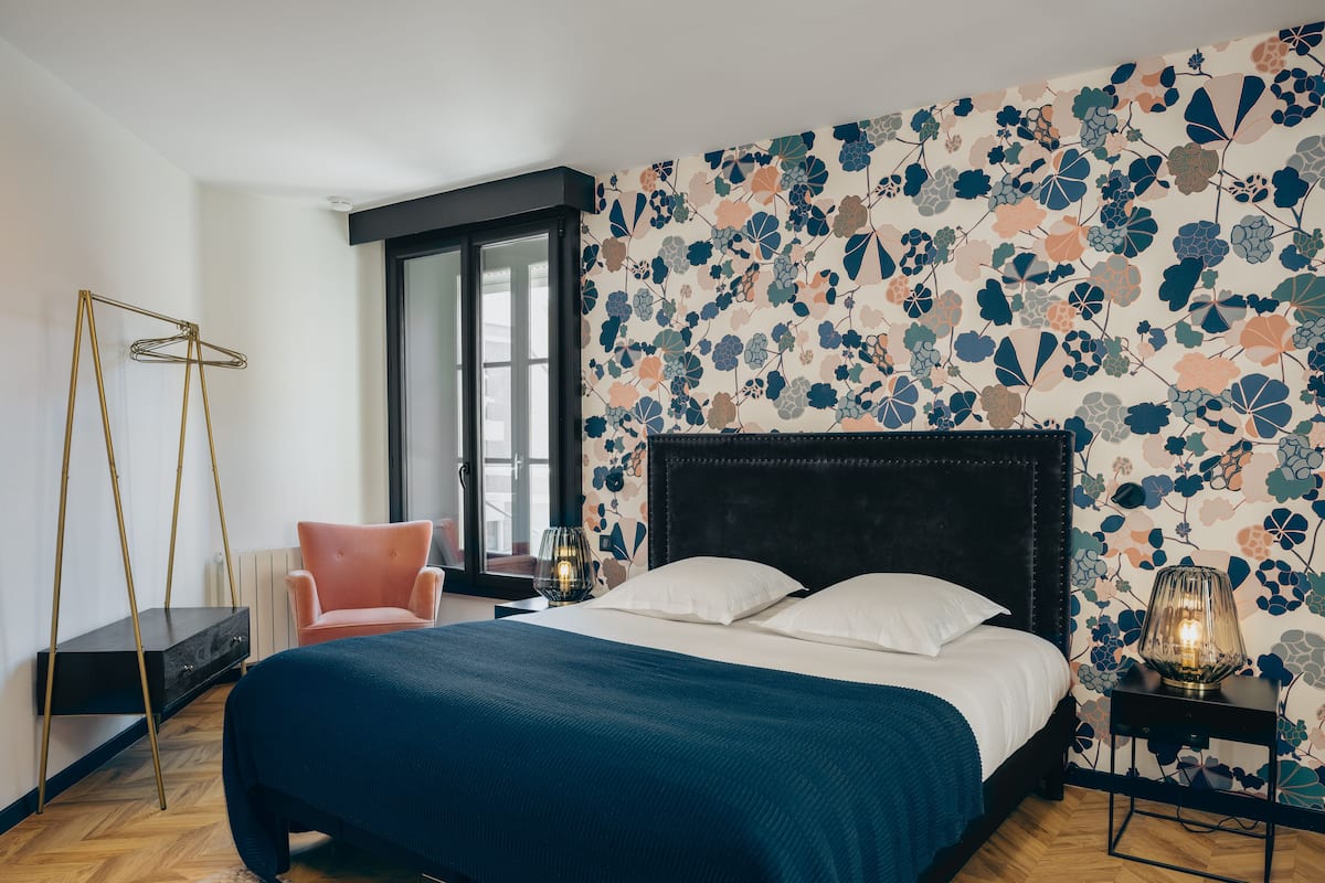 Appartement, 1 chambre, cuisine (Hermine - stair access only) | 1 chambre, literie de qualité supérieure, bureau