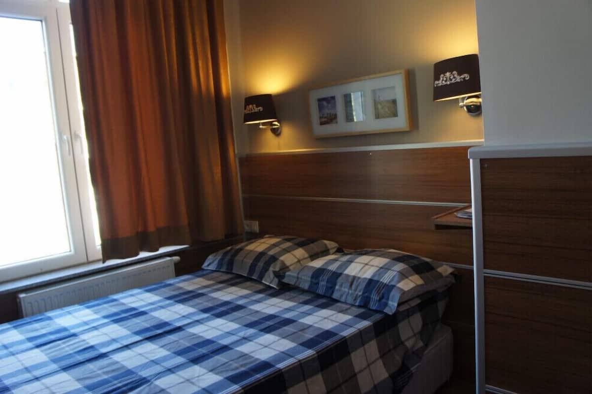 Doppia Standard, 1 letto matrimoniale | Culle/letti per bambini, Wi-Fi gratuito
