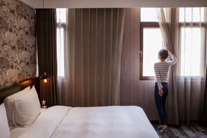 Deluxe Double Room | View from room - Khan Hotel (Kaohsiung)