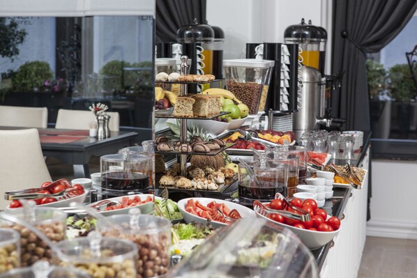 Buffet - Dencity Hotel (Istanbul)