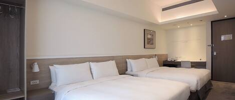 Family Room | Down comforters, in-room safe, desk, blackout drapes