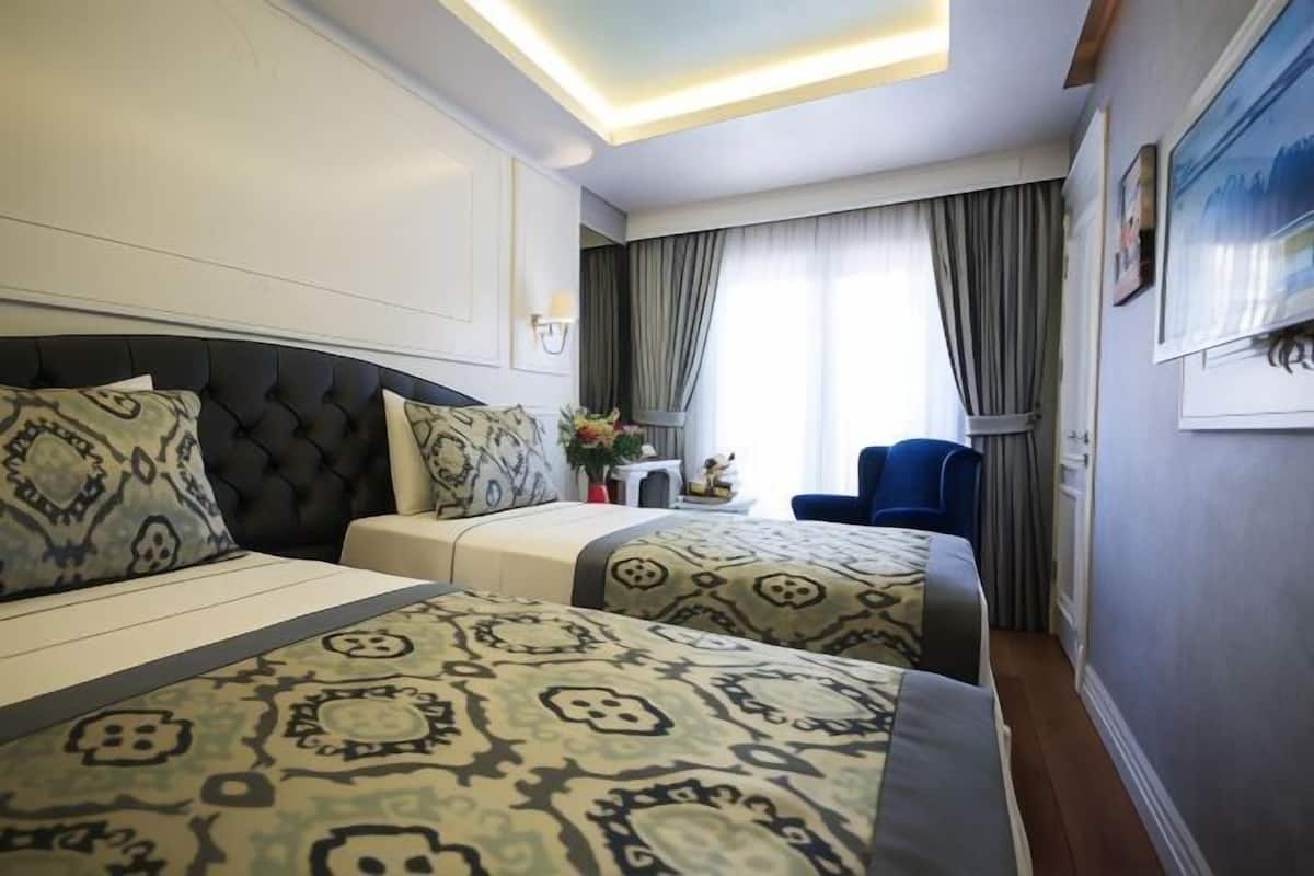1 bedroom, premium bedding, minibar, in-room safe