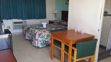 Chambre Standard, 1 lit double, fumeur | Literie fournie