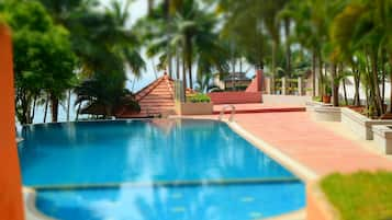 Indoor pool, outdoor pool