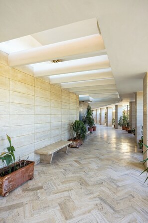 Exterior - Cahouse (Naples)
