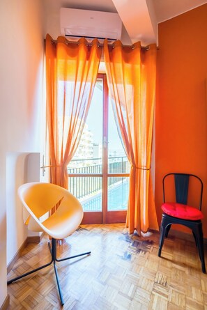 Lägenhet (3 Bedrooms) | 3 sovrum, arbetsyta för laptop och sängkläder
