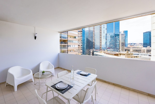 Apartment (2 Bedrooms) | Terrace/patio - Casa Kenzo With Parking by Napoliapartments (Naples)