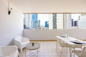 Terrace/patio - Casa Kenzo With Parking by Napoliapartments (Naples)