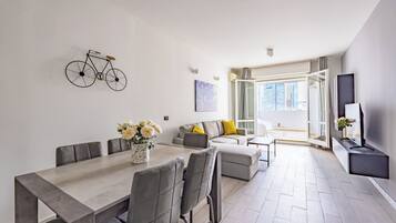 Apartment (2 Bedrooms) | Living area | TV