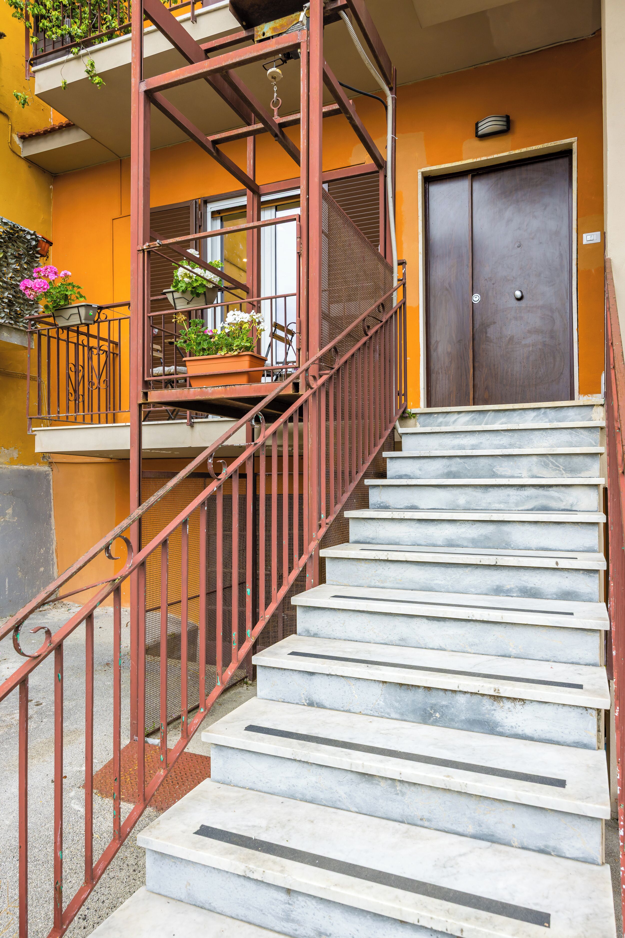 Facciata della struttura