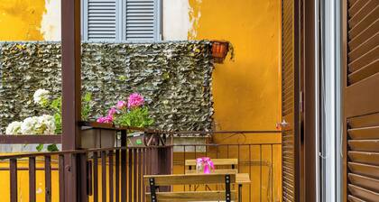 Domus Capodimonte Flat by Napoliapartments