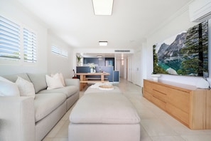 Living area - Dwell @ 23, Oceanfront Apartment (Bargara)