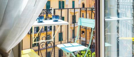 Quadruple Room (0 Bedroom) | Balcony