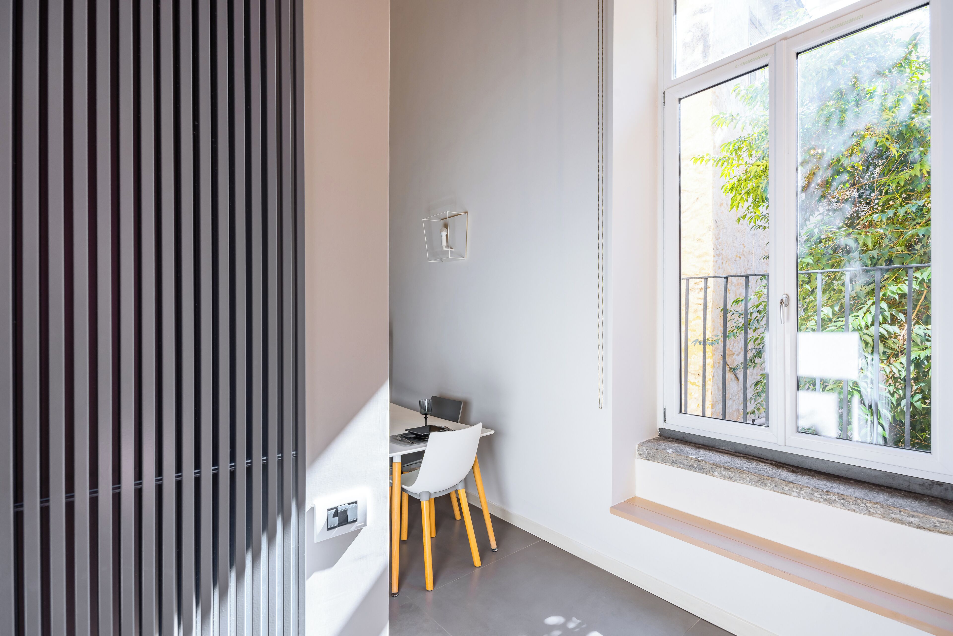 Leilighet (2 Bedrooms) | Oppholdsområde | En 32-tommers smart-TV med kabel-kanaler