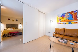 Apartment (2 Bedrooms) | Living area