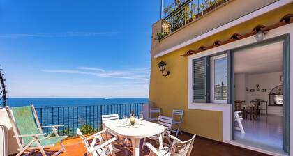 Heavenly Terrace by Napoliapartments