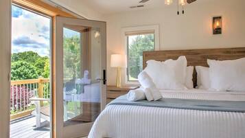 5 bedrooms, iron/ironing board, travel crib, WiFi