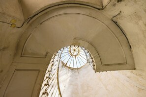 Exterior - Mood Terrace Toledo at Spanish Quarters (Naples)