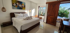 Double Room, Patio, Garden View | Desk, free WiFi